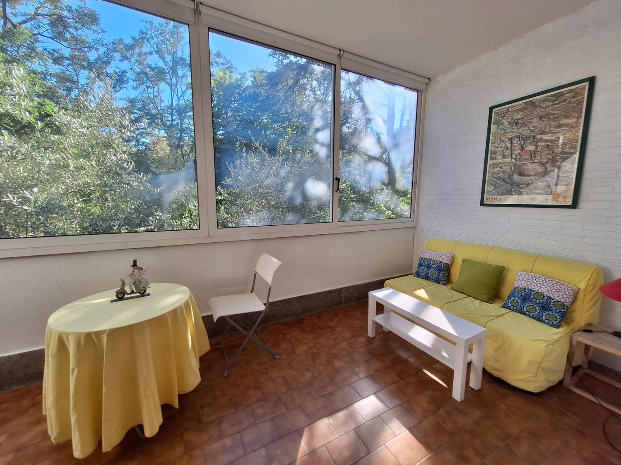 Delmirani's Book - Vatican View Apartment Rome