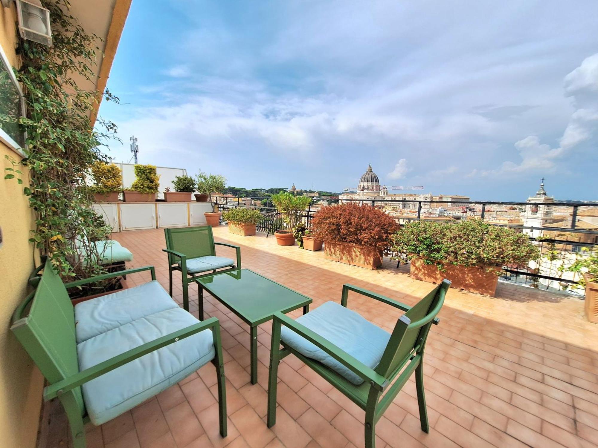Delmirani's Book - Vatican View Roma